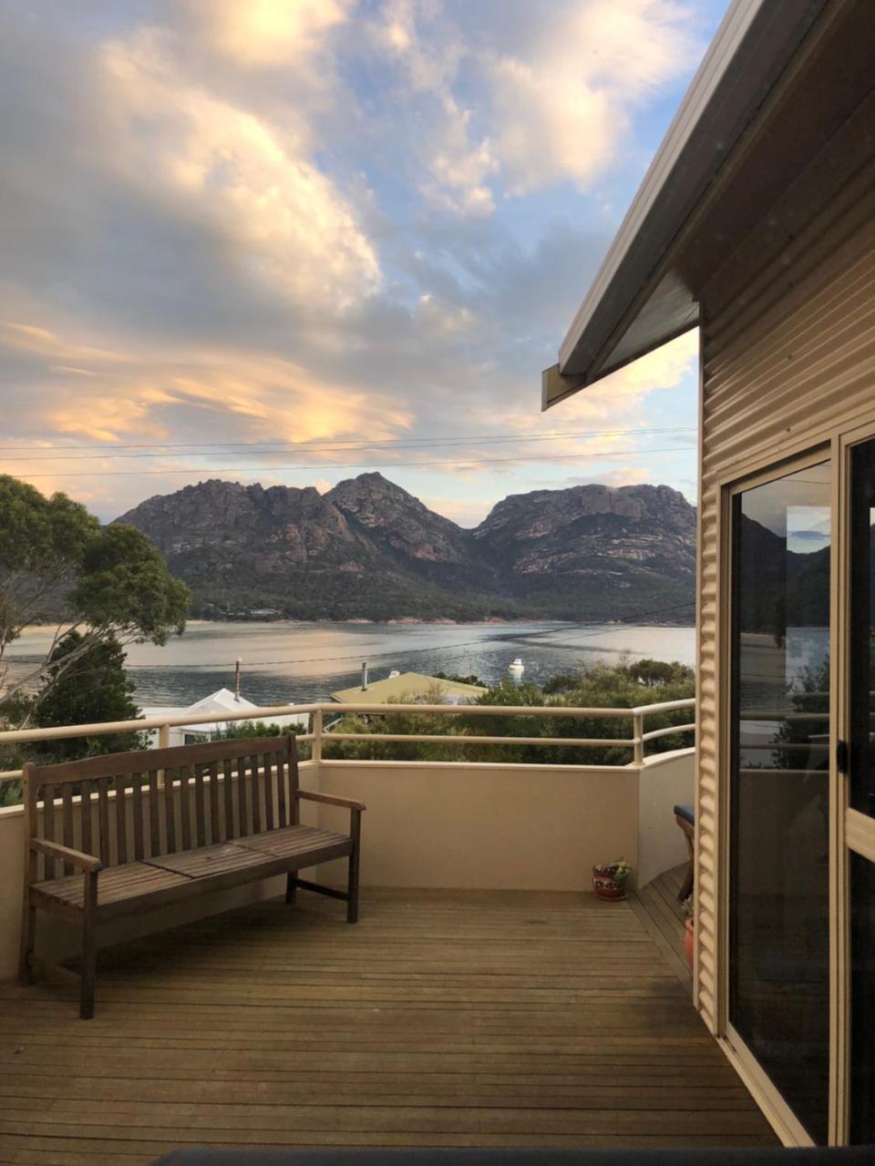 Freycinet Beach House Coles Bay Exterior foto